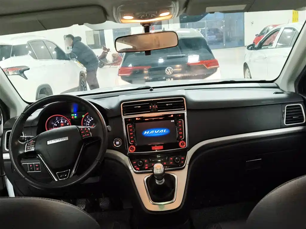 Haval M6 2017 1.5T Manual 2WD Elite фото 6