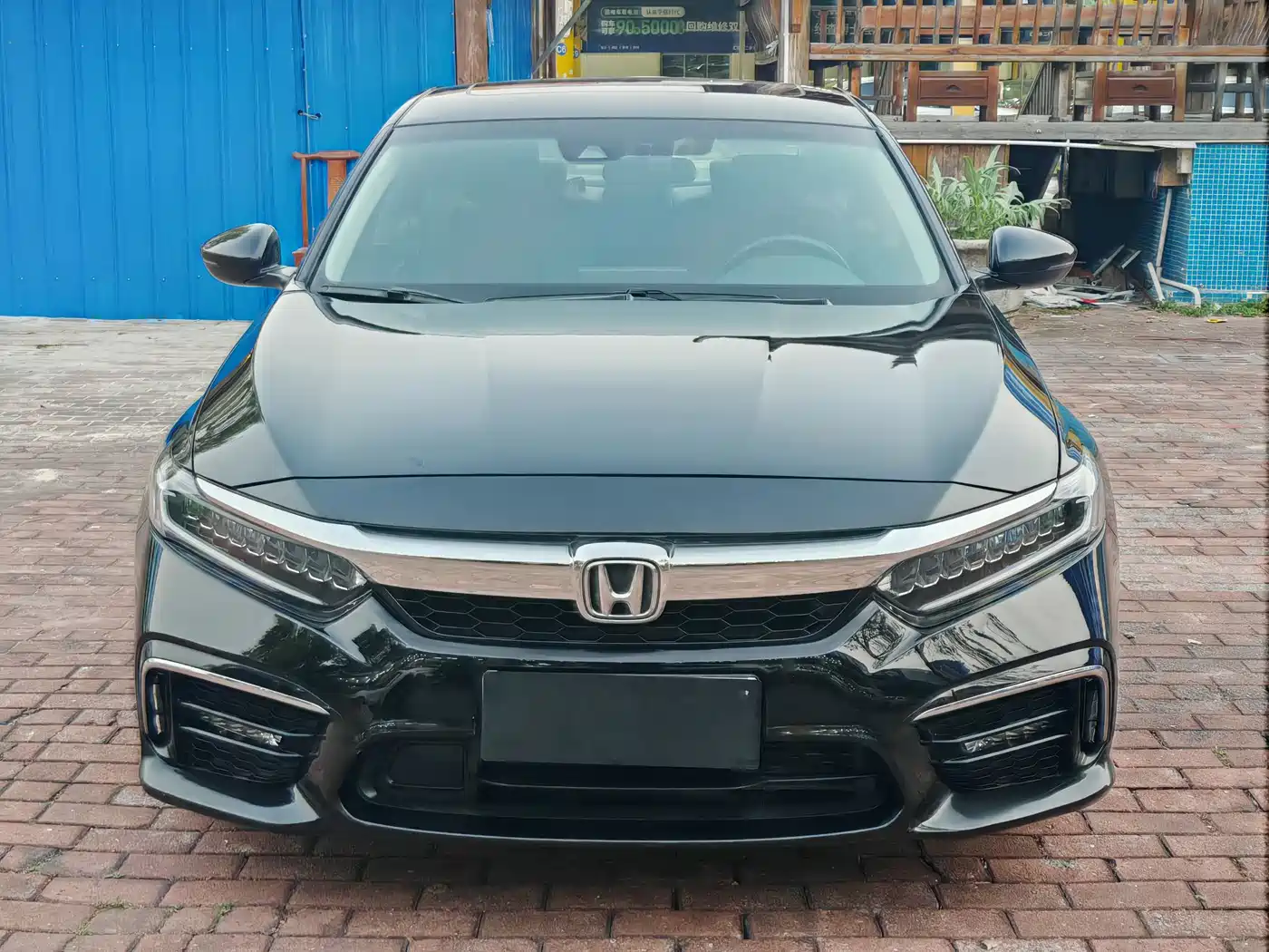 Honda Inspire 2019 Sharp Hybrid 2.0L Pure Fashion China VI фото 2