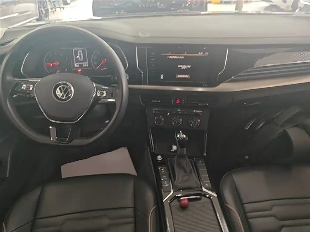 Volkswagen Passat 2021 Model 330TSI Elite Edition фото 10