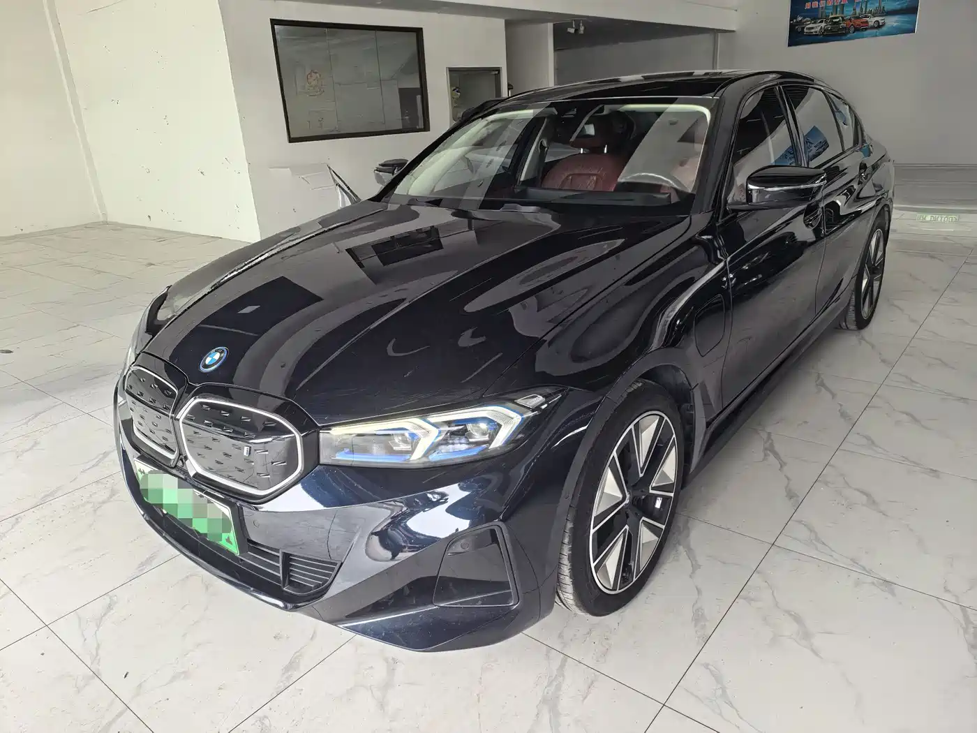 BMW i3 2024 eDrive 40 L Night Sport Package