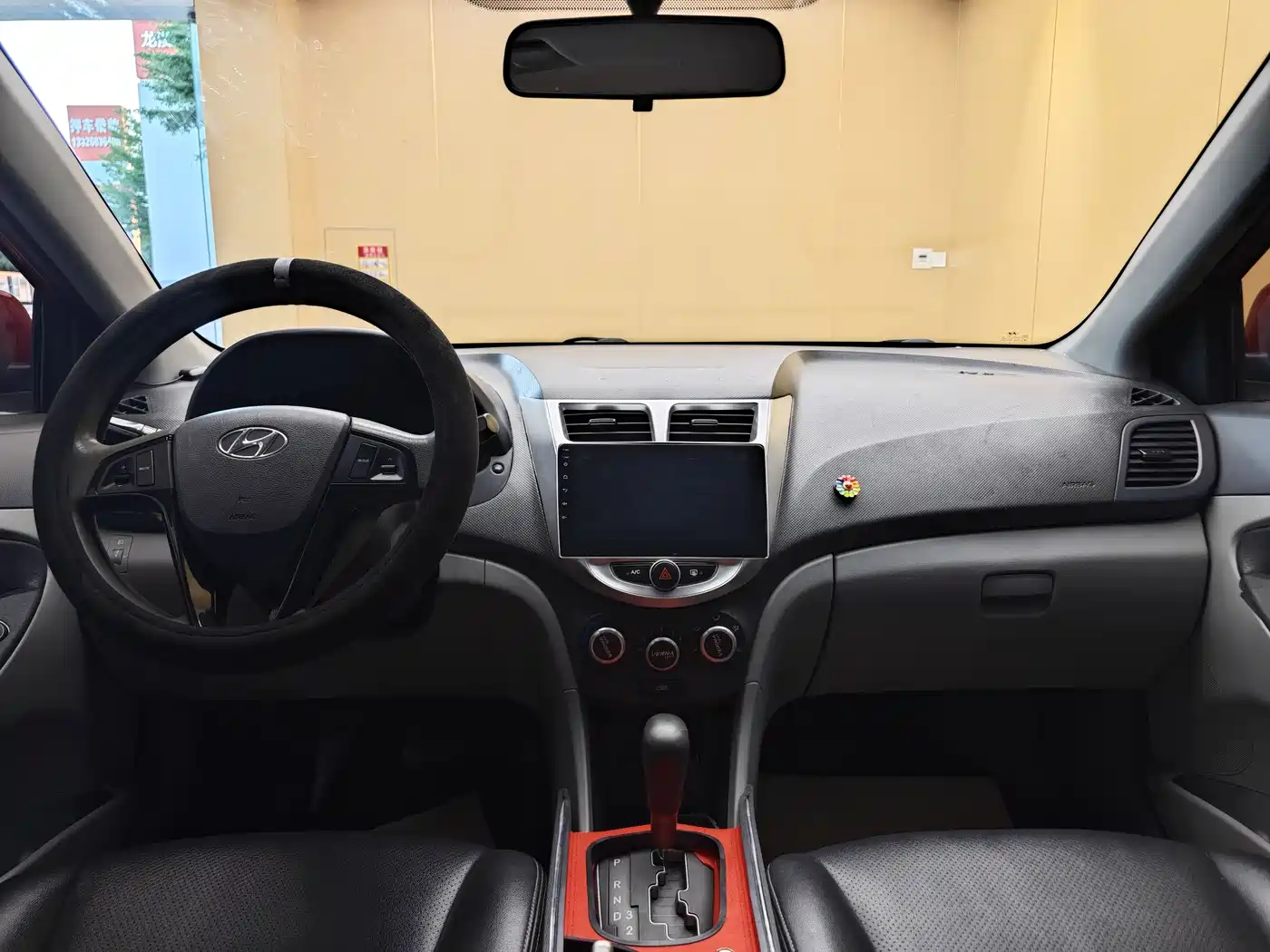 Hyundai Verna 2016 1.4L Automatic Smart GLS фото 19