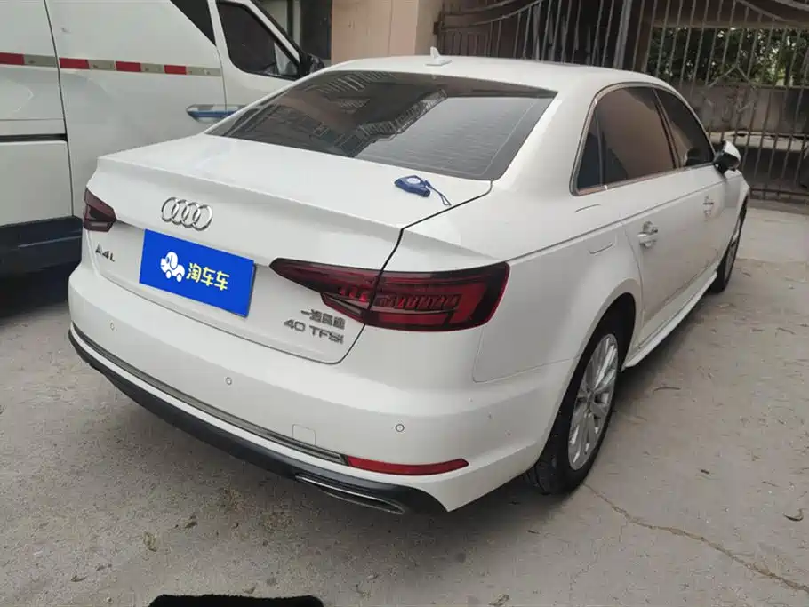 Audi A4L 2018 30th Anniversary 40 TFSI Progressive фото 3
