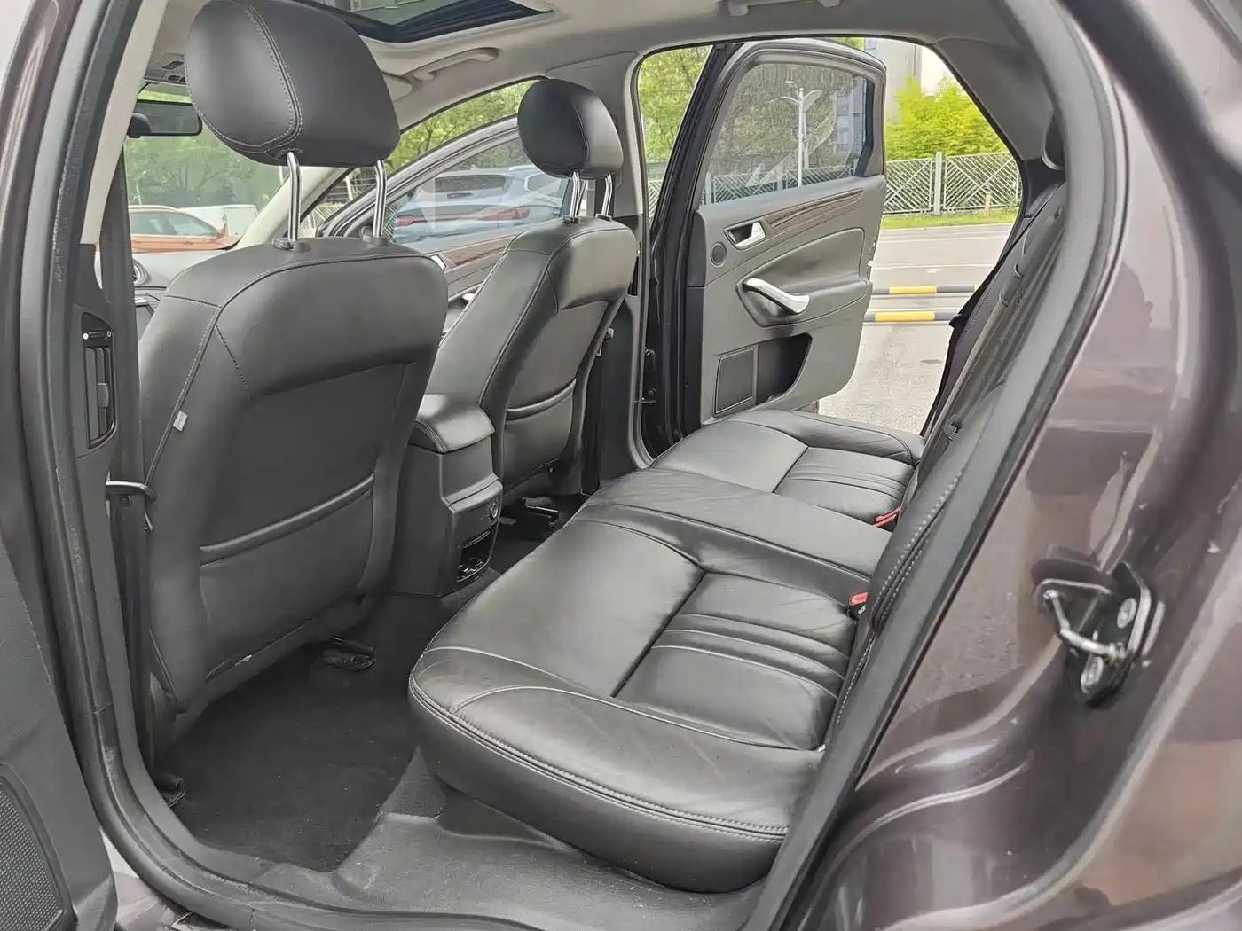 Ford Mondeo Zhisheng 2012 2011 2.0L GTDi200 Luxury