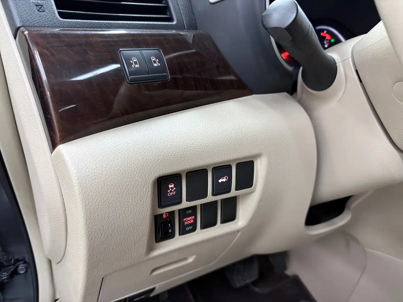 Nissan Quest 2015 3.5L SL фото 19