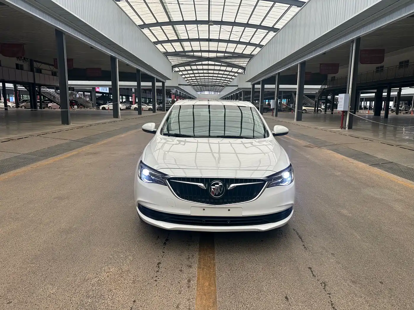 Buick Excelle 2019 18T Auto Connected Elite China VI фото 2