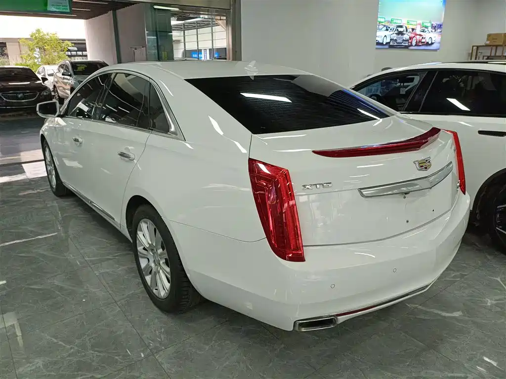 Cadillac XTS 2016 28T Elite фото 5