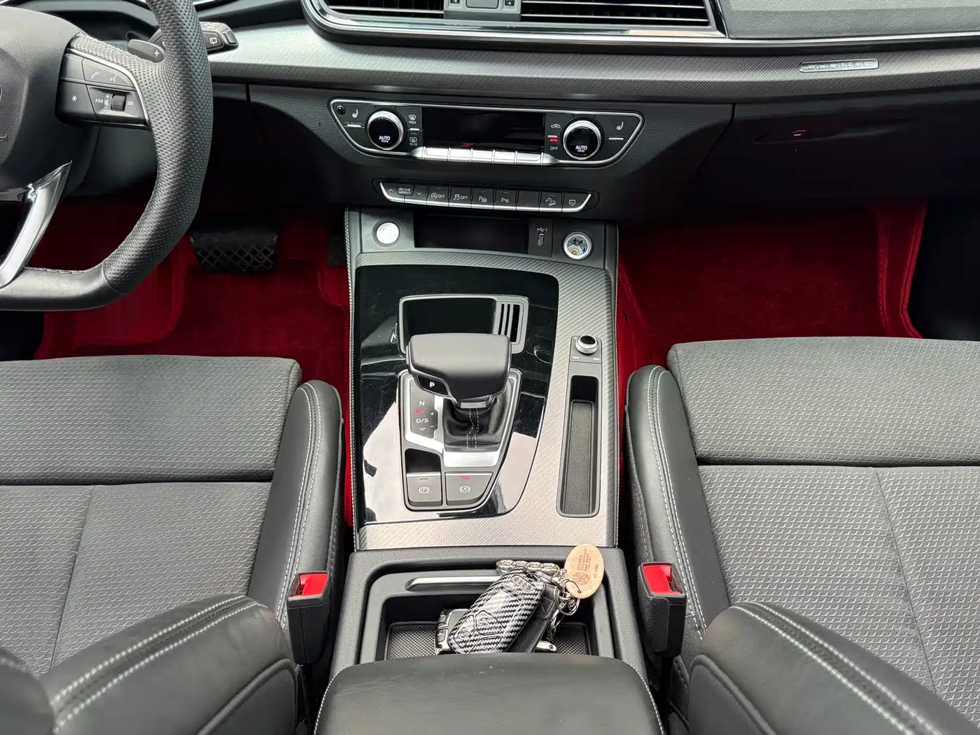 Audi Q5L Sportback 2022 45 TFSI Luxury фото 15