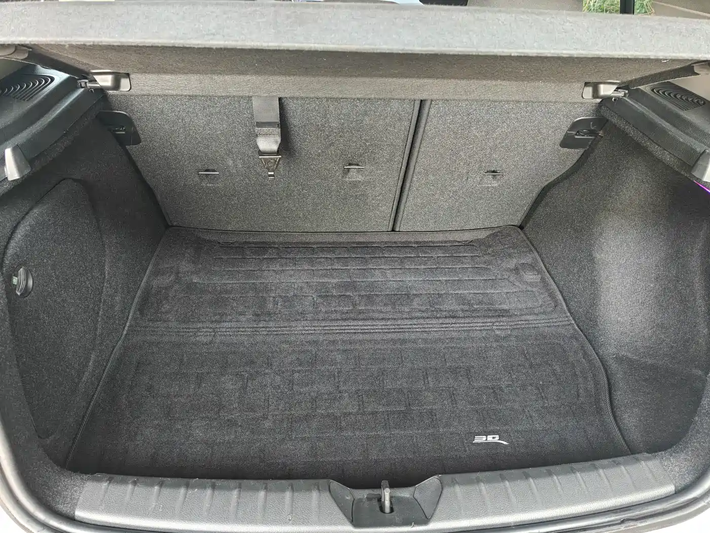 BMW 1 Series (Import) 2013 Facelift 118i Sport Model фото 7