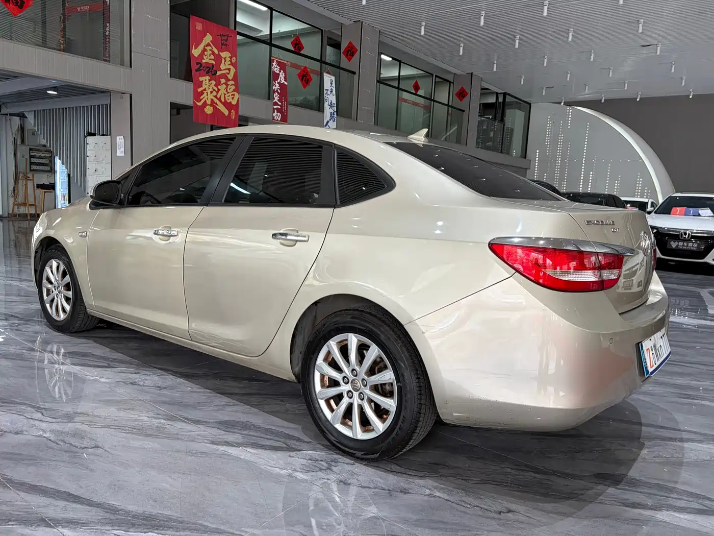 Buick Excelle 2013 GT 1.6L Automatic Fashion Edition фото 32