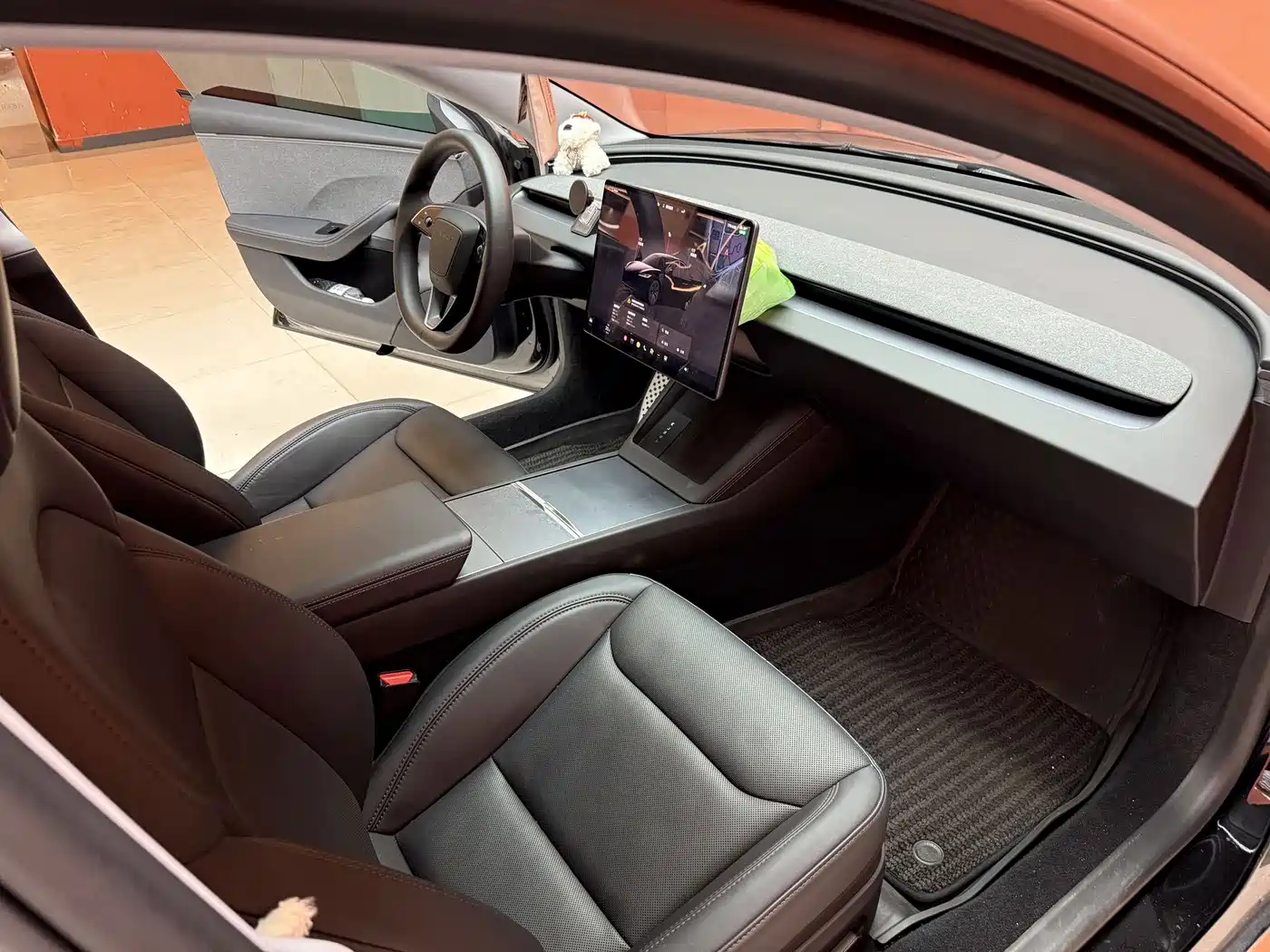 Фото 7 - Tesla Model 3