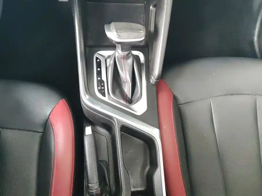 Geely Vision X3 2022 2021 PRO 1.5L CVT Premium