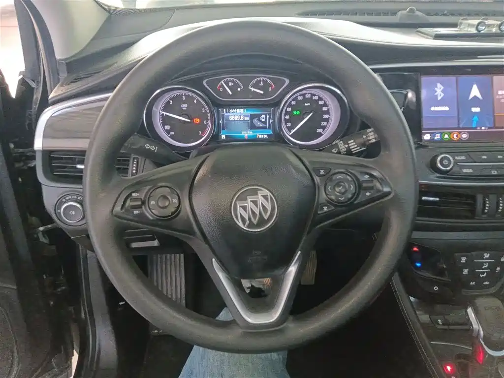 Buick Envision Plus 2020 20T FWD Leading фото 7