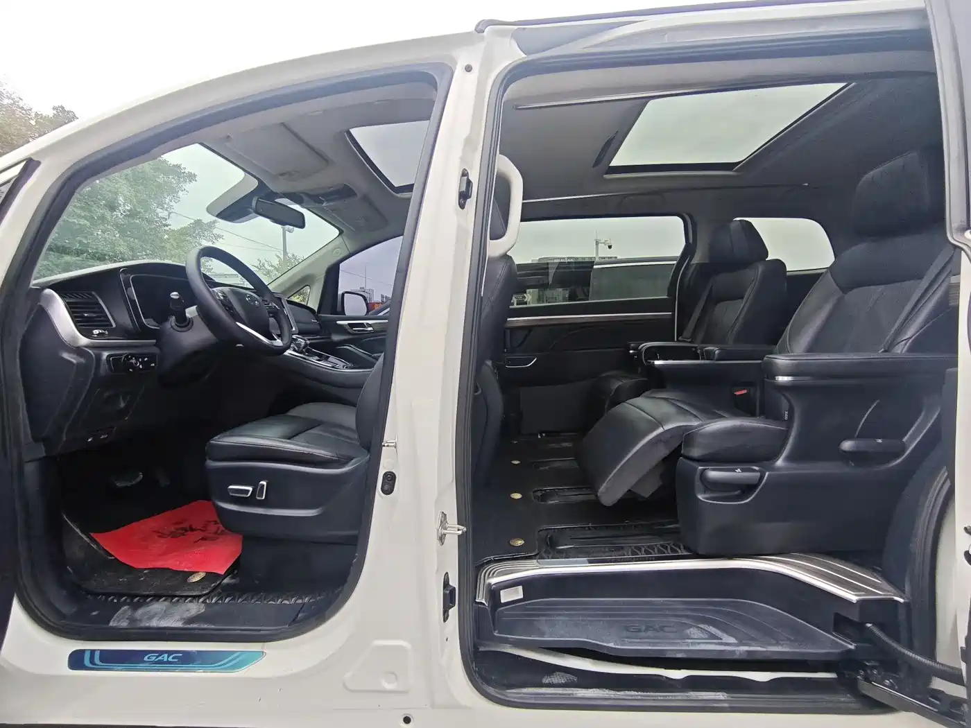 GAC Trumpchi Trumpchi M8 2021 Leading Show Series 390T Prestige Edition фото 7