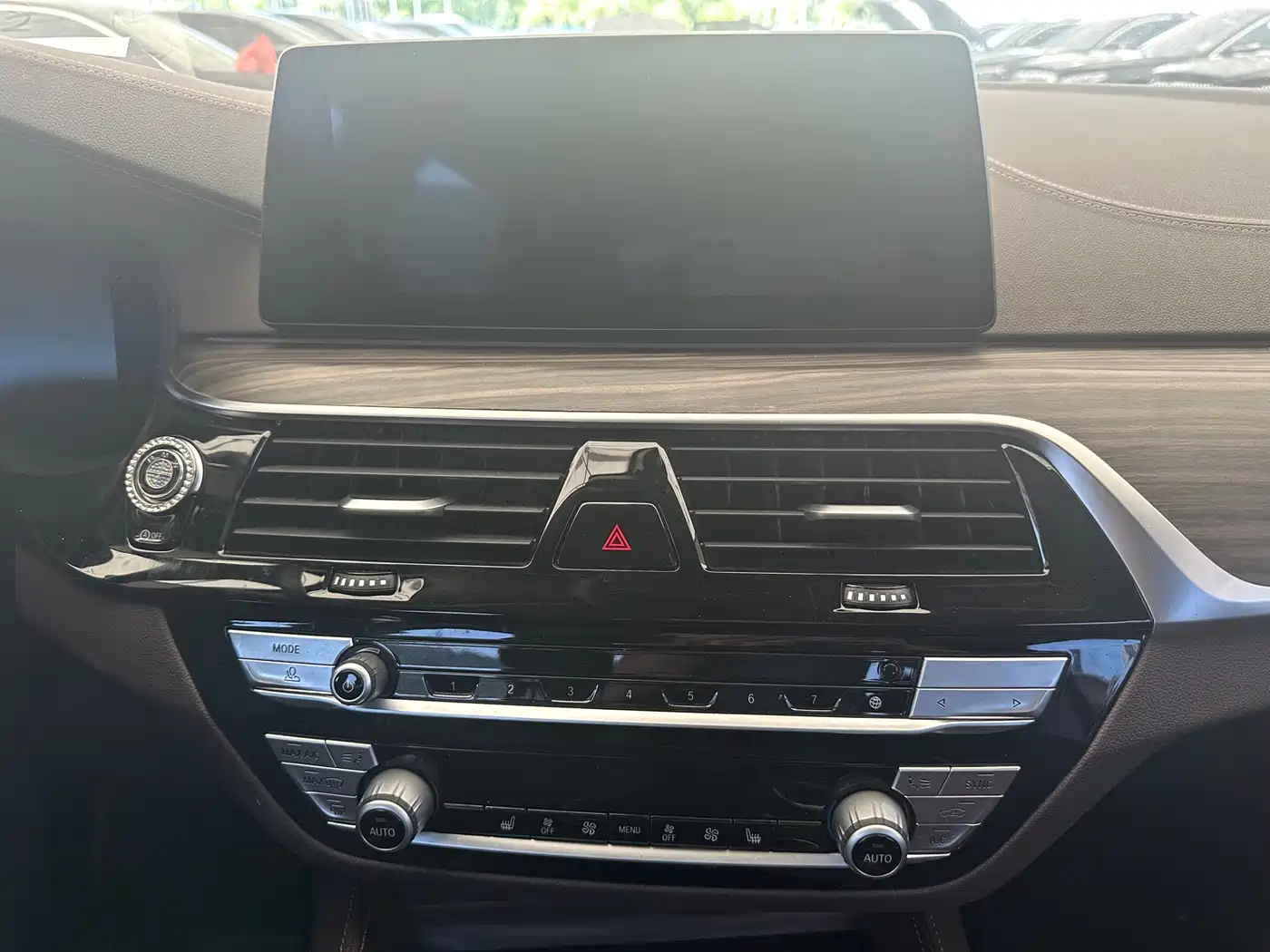 BMW 5 Series 2020 530Li Leading Luxury Package фото 24
