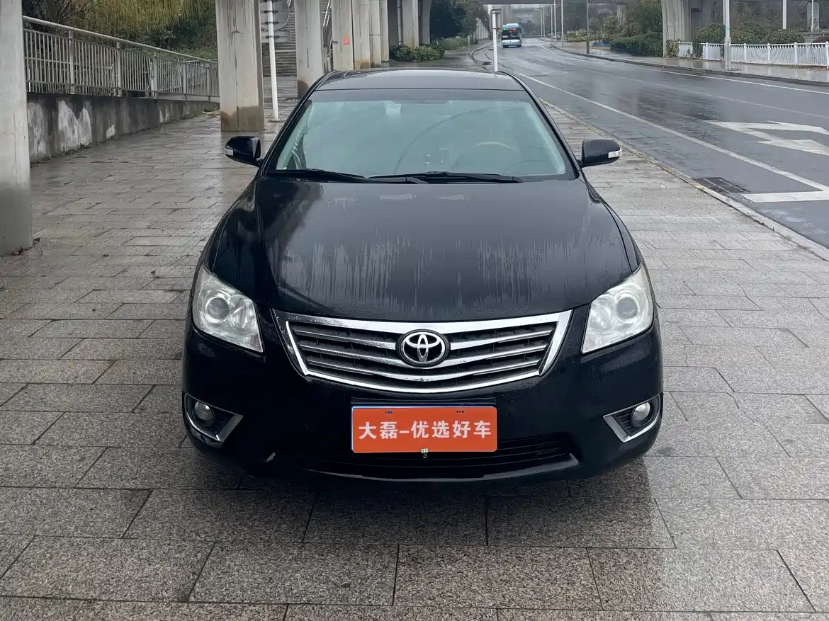 Toyota Camry 2011 240G Classic Anniversary Edition фото 4