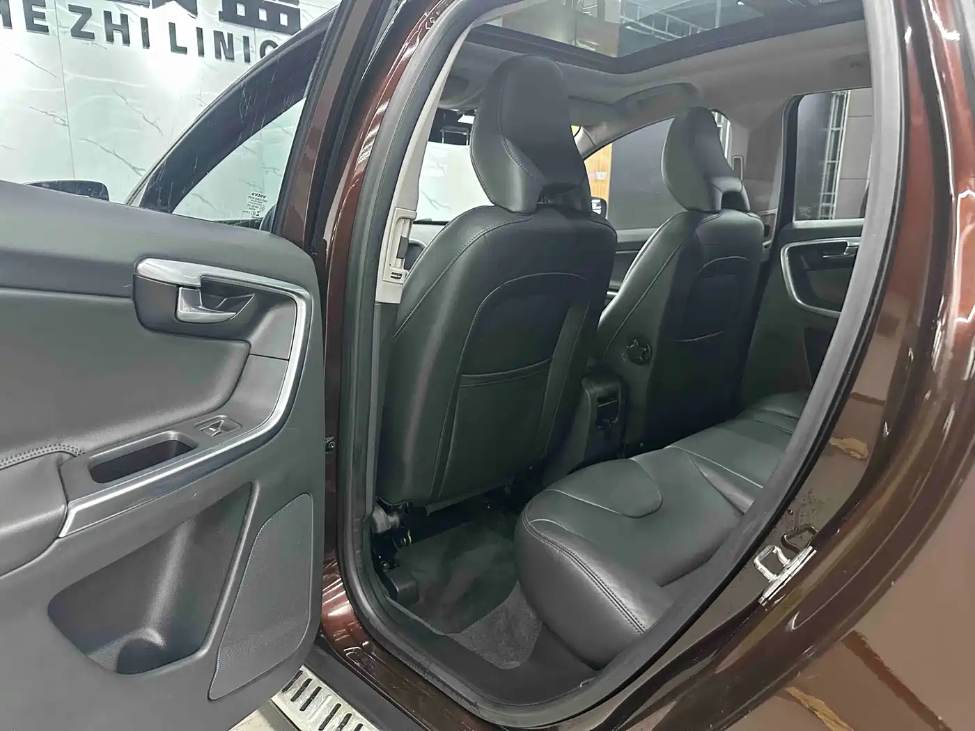 Фото 11 - Volvo XC60 (Import)