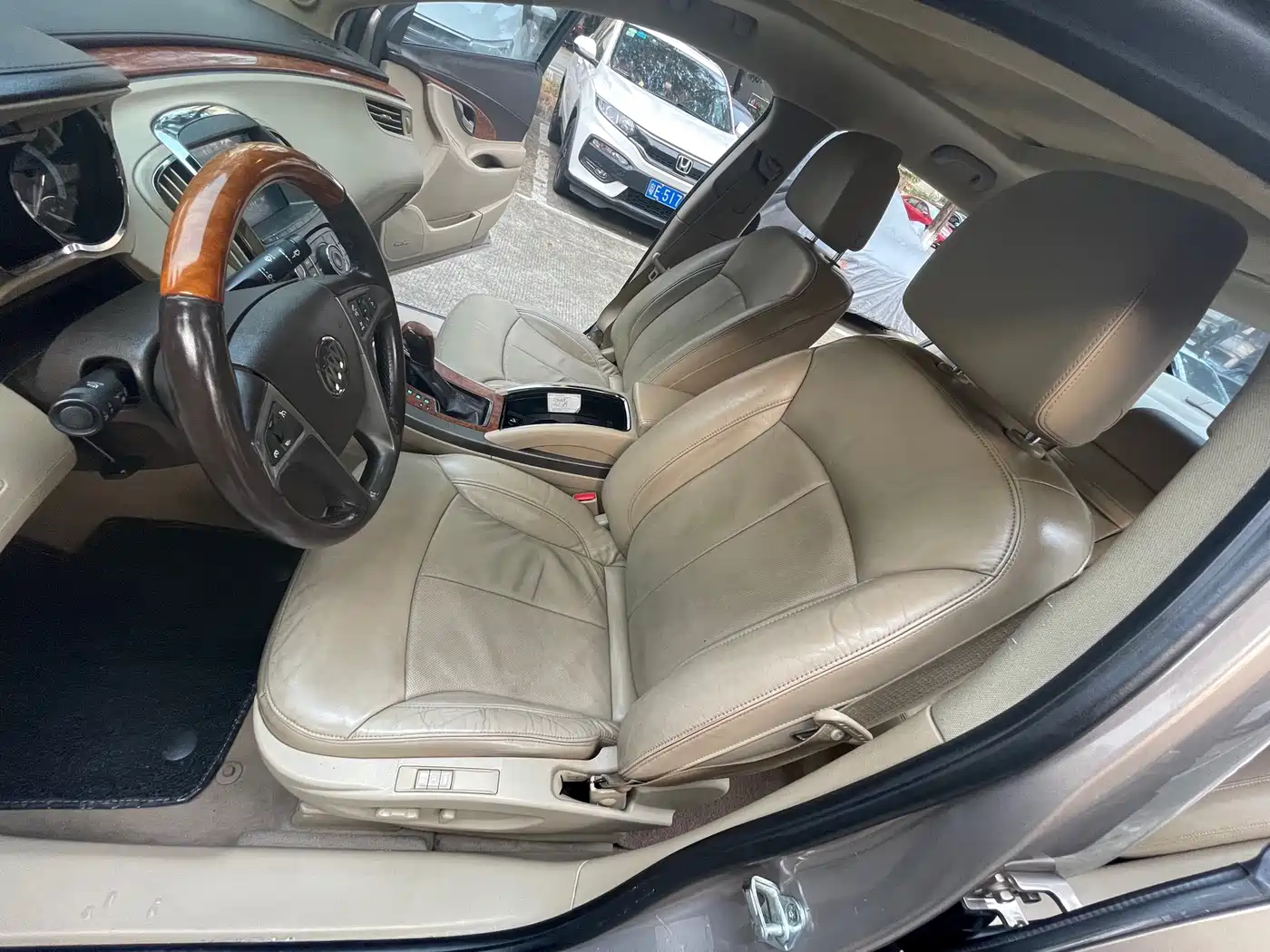 Buick LaCrosse 2012 2.4L SIDI Premium Edition фото 11