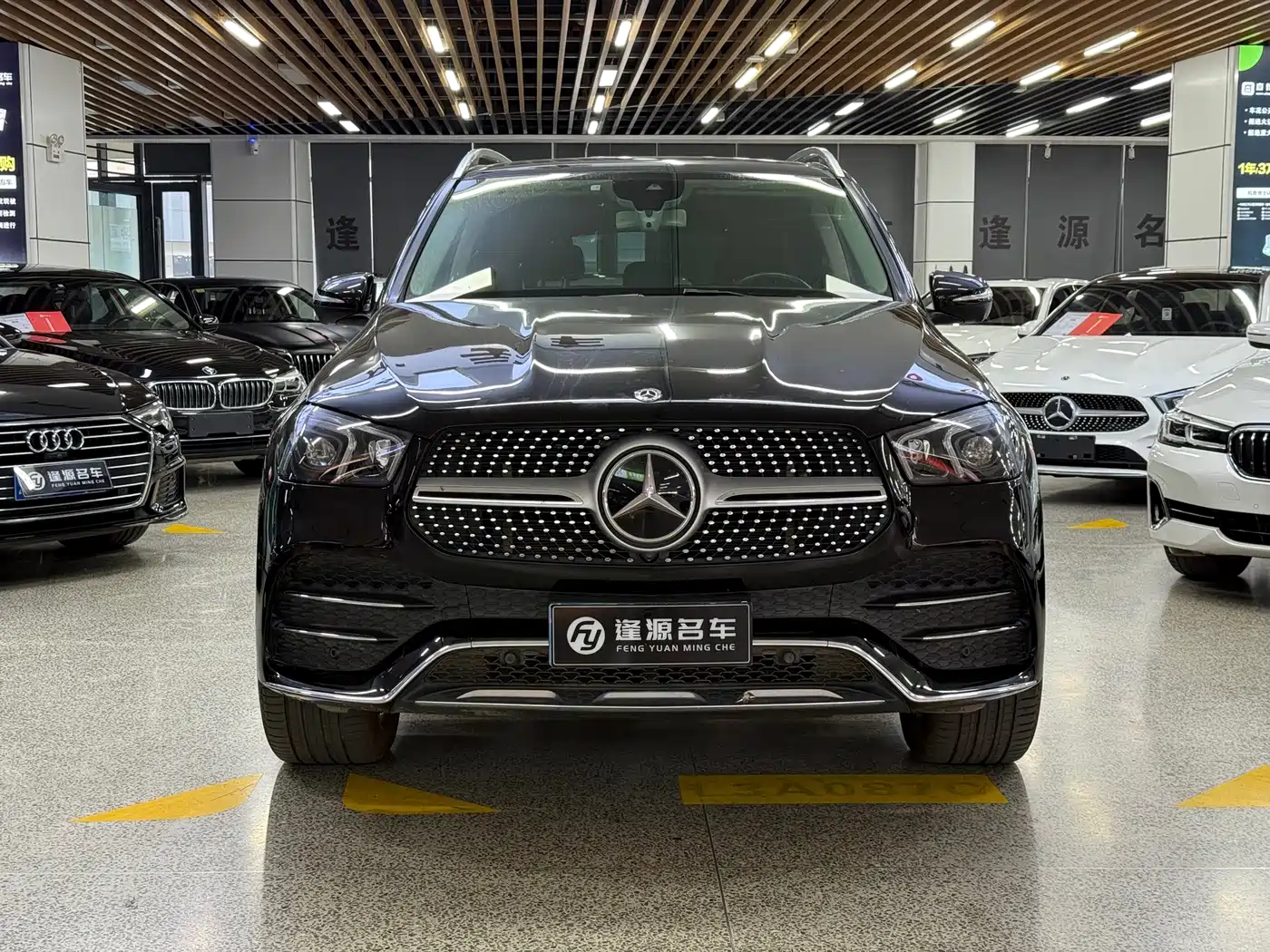 Mercedes-Benz GLE 2020 Facelift GLE 450 4MATIC Dynamic фото 2