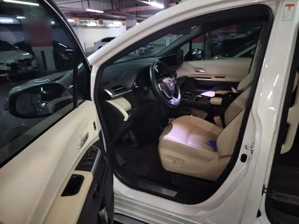 Toyota Granvia 2023 2023 2.5L Hybrid Prestige PLUS Edition