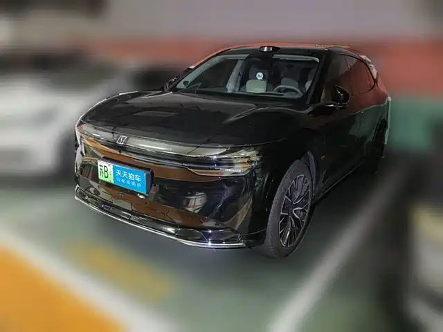 ZEEKR 7X 2025 Model 75kWh RWD Smart Driving Edition — фото 1