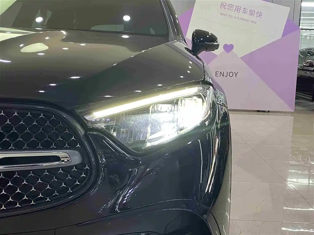Mercedes-Benz GLC 2024 Facelift GLC 300 L 4MATIC Sport 5-seater фото 4