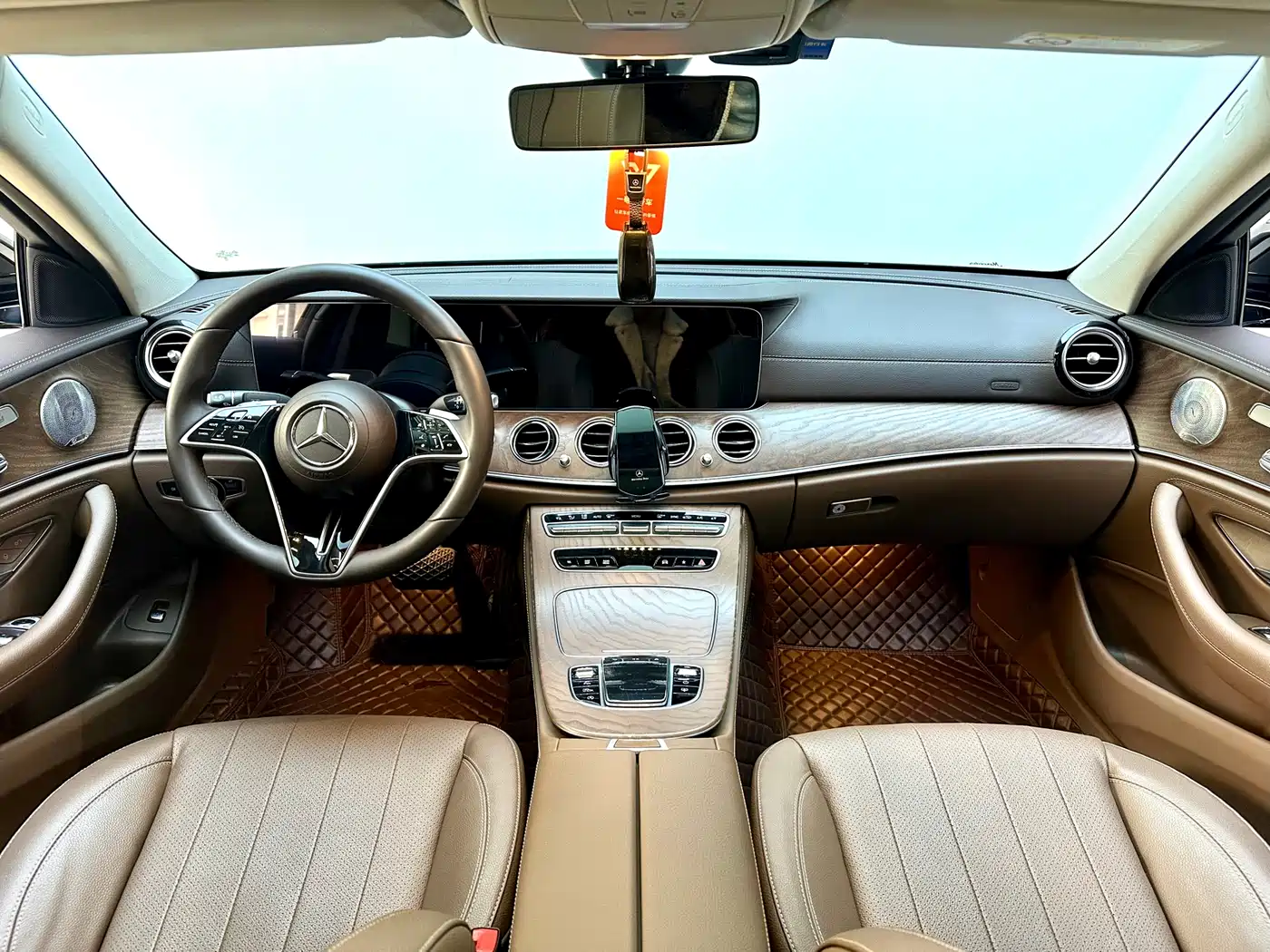 Mercedes-Benz E-Class 2023 Facelift E 300 L Luxury фото 12