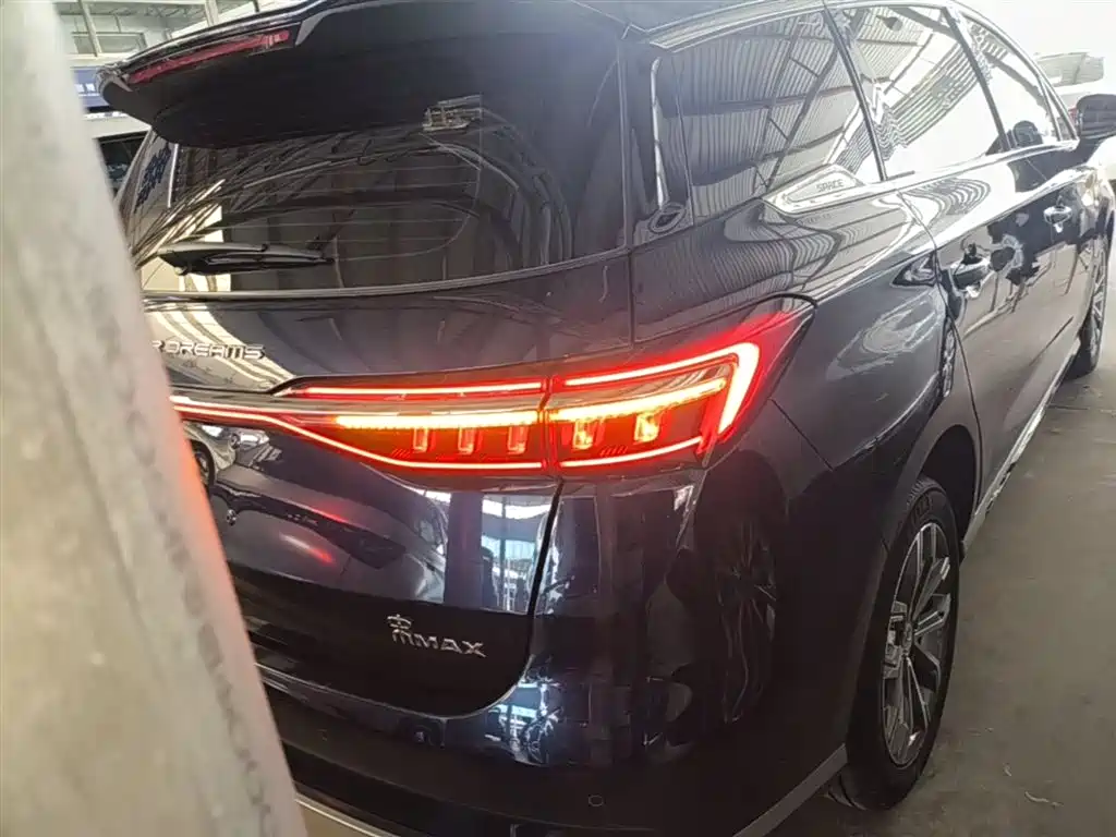 BYD Song MAX 2021 Upgrade 1.5T Automatic Luxury Edition 6-Seater фото 7