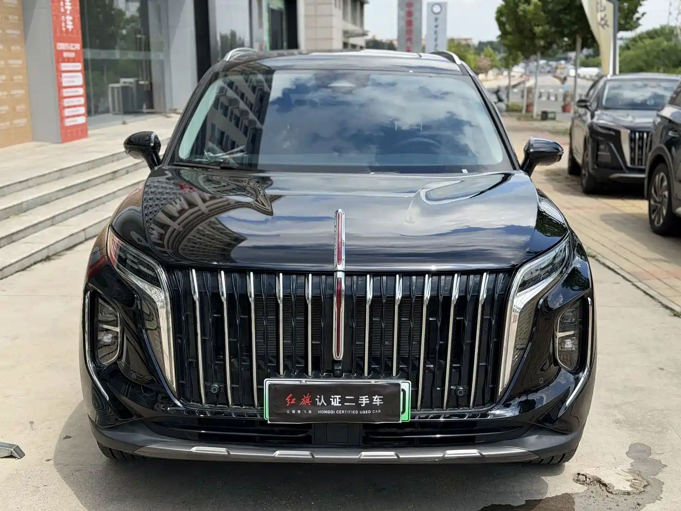 Hongqi HS7 PHEV 2025 2025 2.0T PHEV 2WD Flag Enjoy Edition (6-seater)