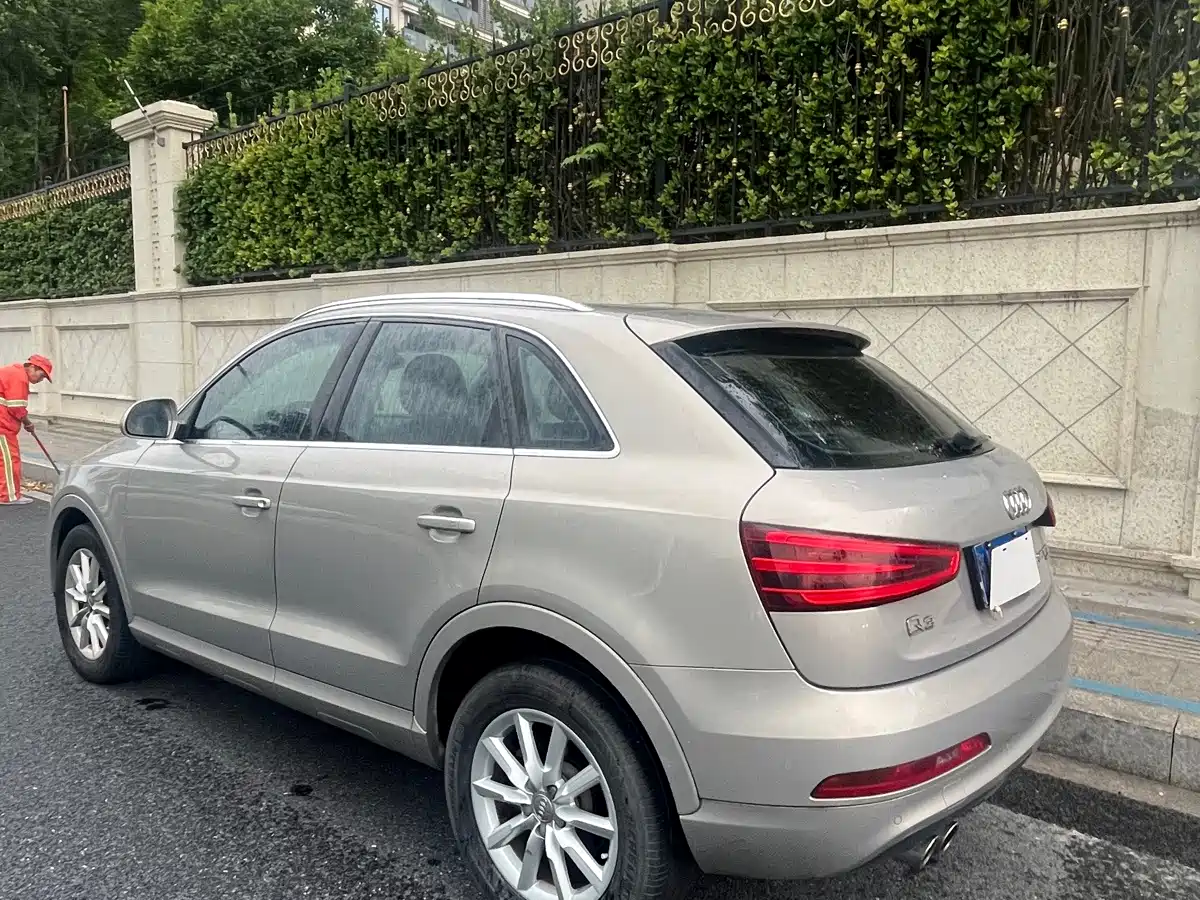 Audi Q3 (Import) 2013 2012 35 TFSI quattro Comfort