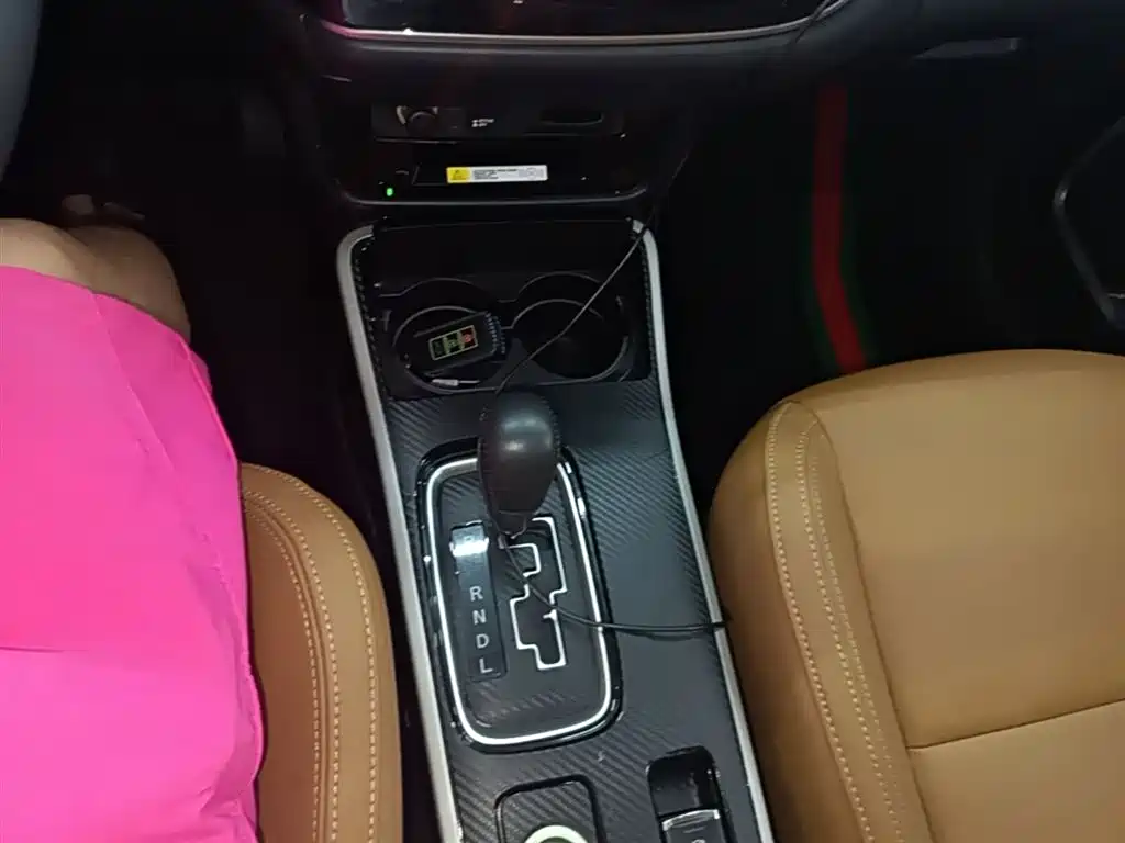 Mitsubishi Outlander 2019 2.4L 4WD Deluxe Edition 5-seater China V фото 14