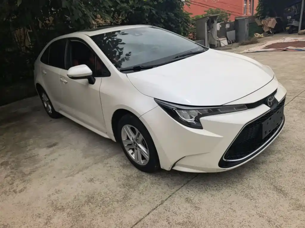 Toyota Levin 2019 185T CVT Luxury Edition China VI фото 4