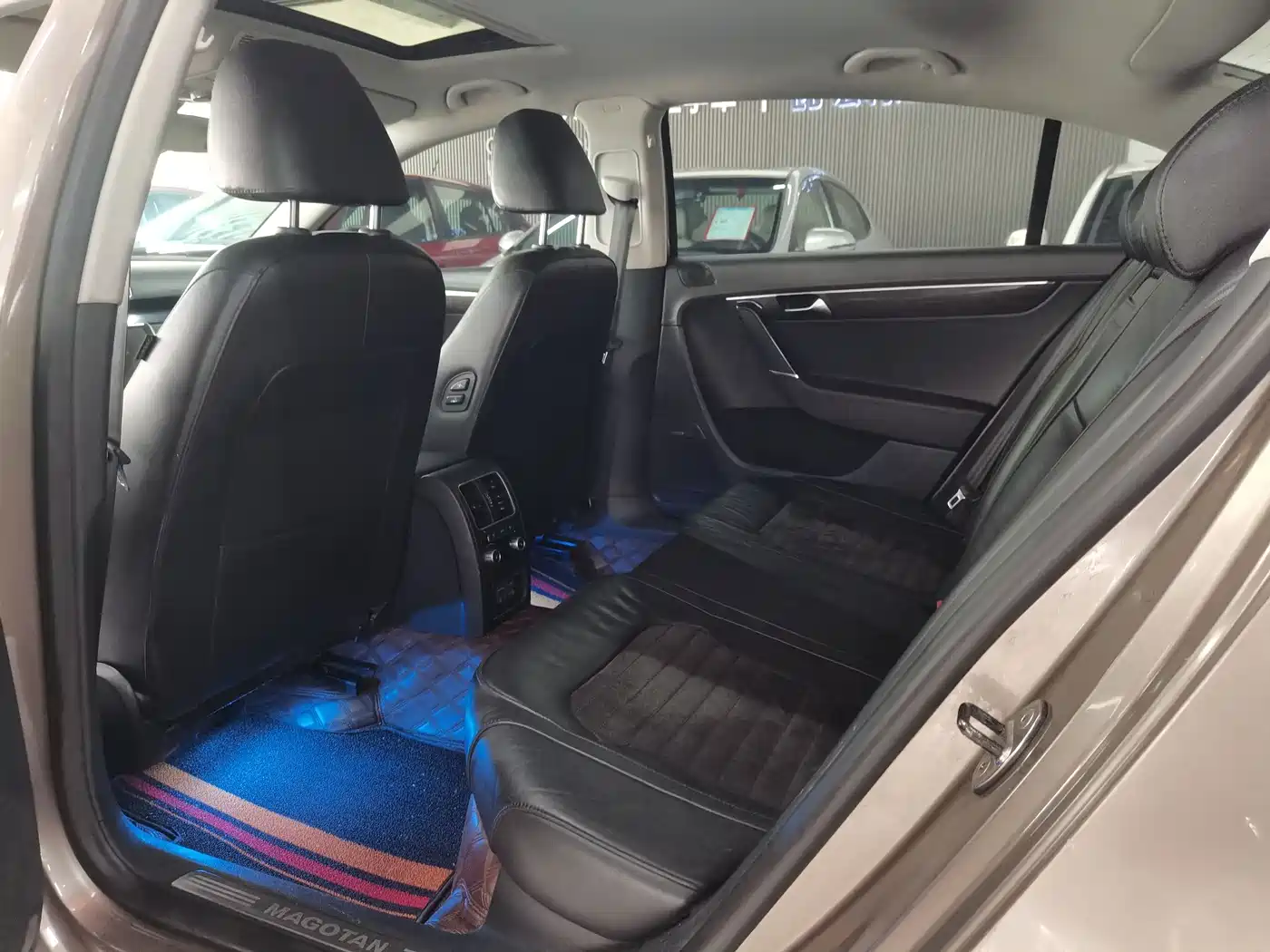 Volkswagen Magotan 2013 1.8TSI Premium фото 8