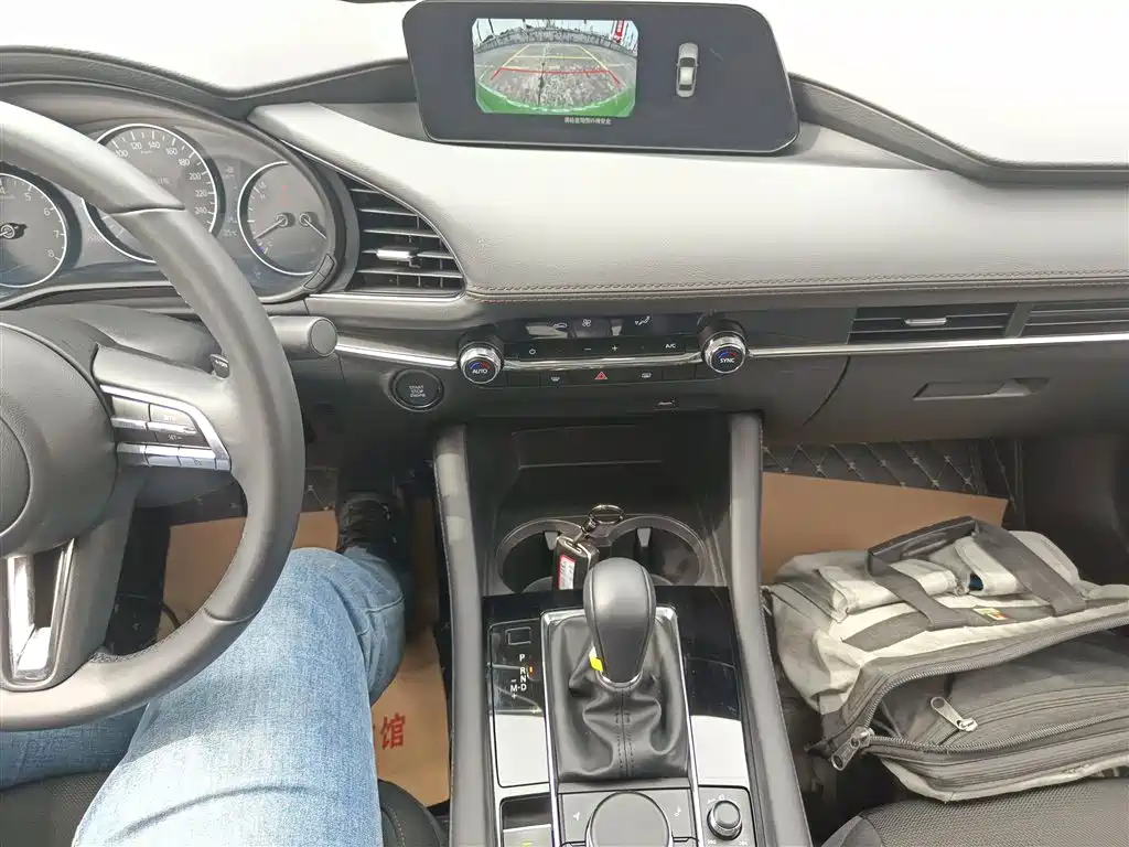 MAZDA 3 ANGKESAILA