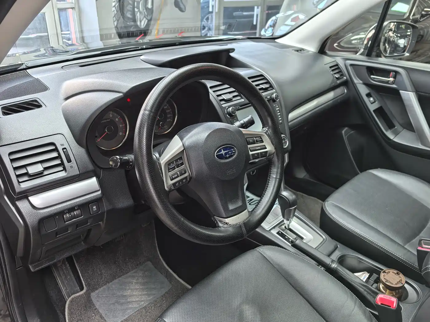 Subaru Forester 2014 2.5i Automatic Elite Edition фото 8