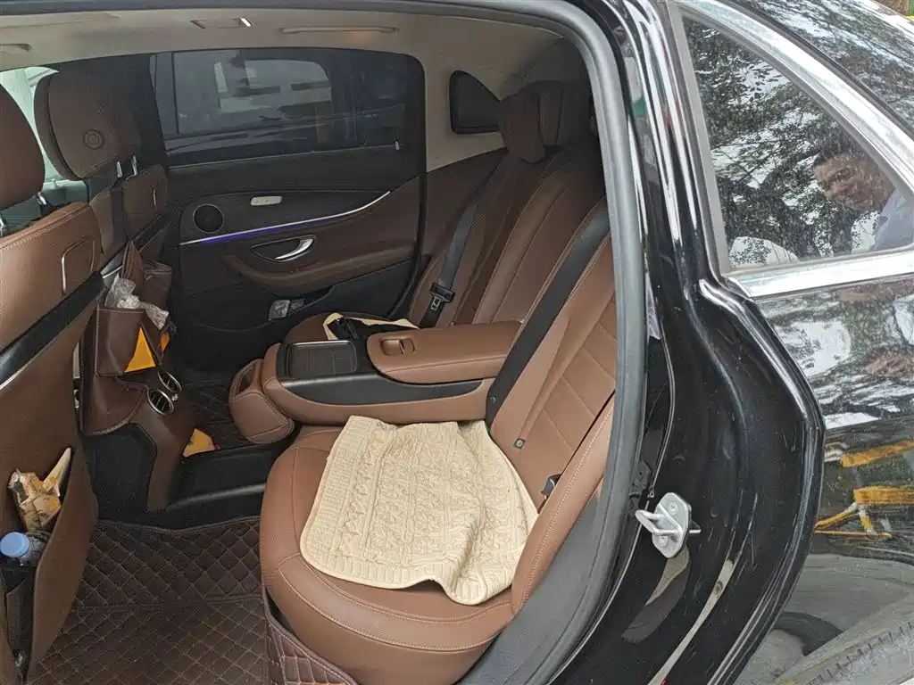 Mercedes-Benz E-Class 2018 Facelift E 200 L Sport фото 15
