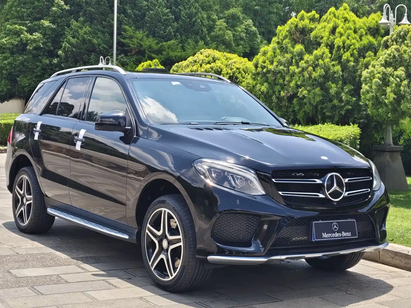 Mercedes-Benz GLE 2016 GLE 450 AMG 4MATIC фото 31