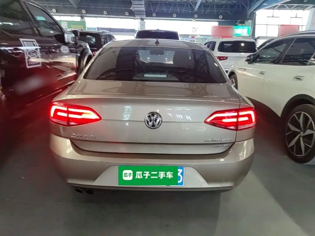 Volkswagen Lamando 2017 230TSI DSG Trend Edition фото 6