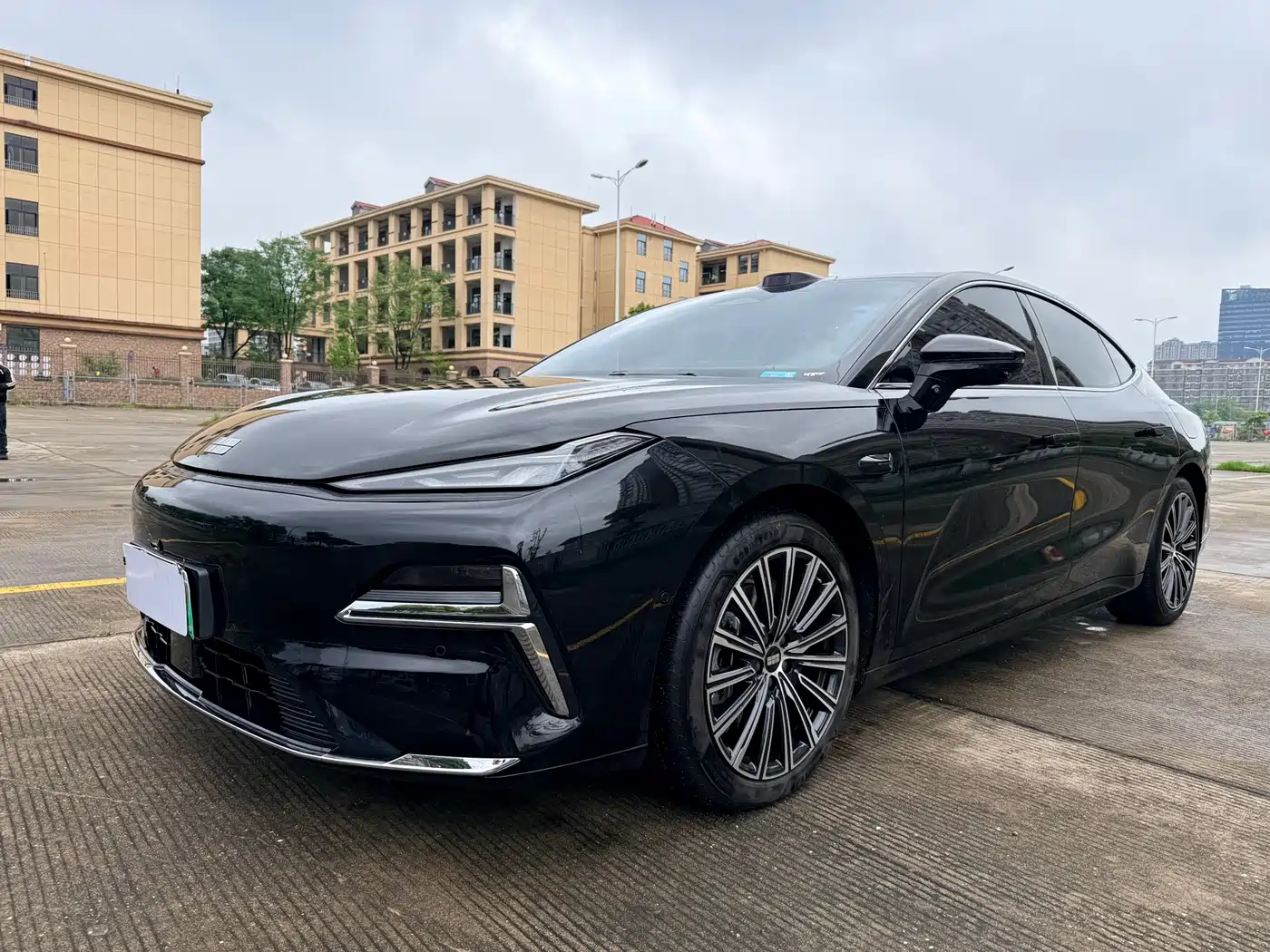 Geely Galaxy Galaxy Xingyao 8 2025 130km EM-P Starship Edition