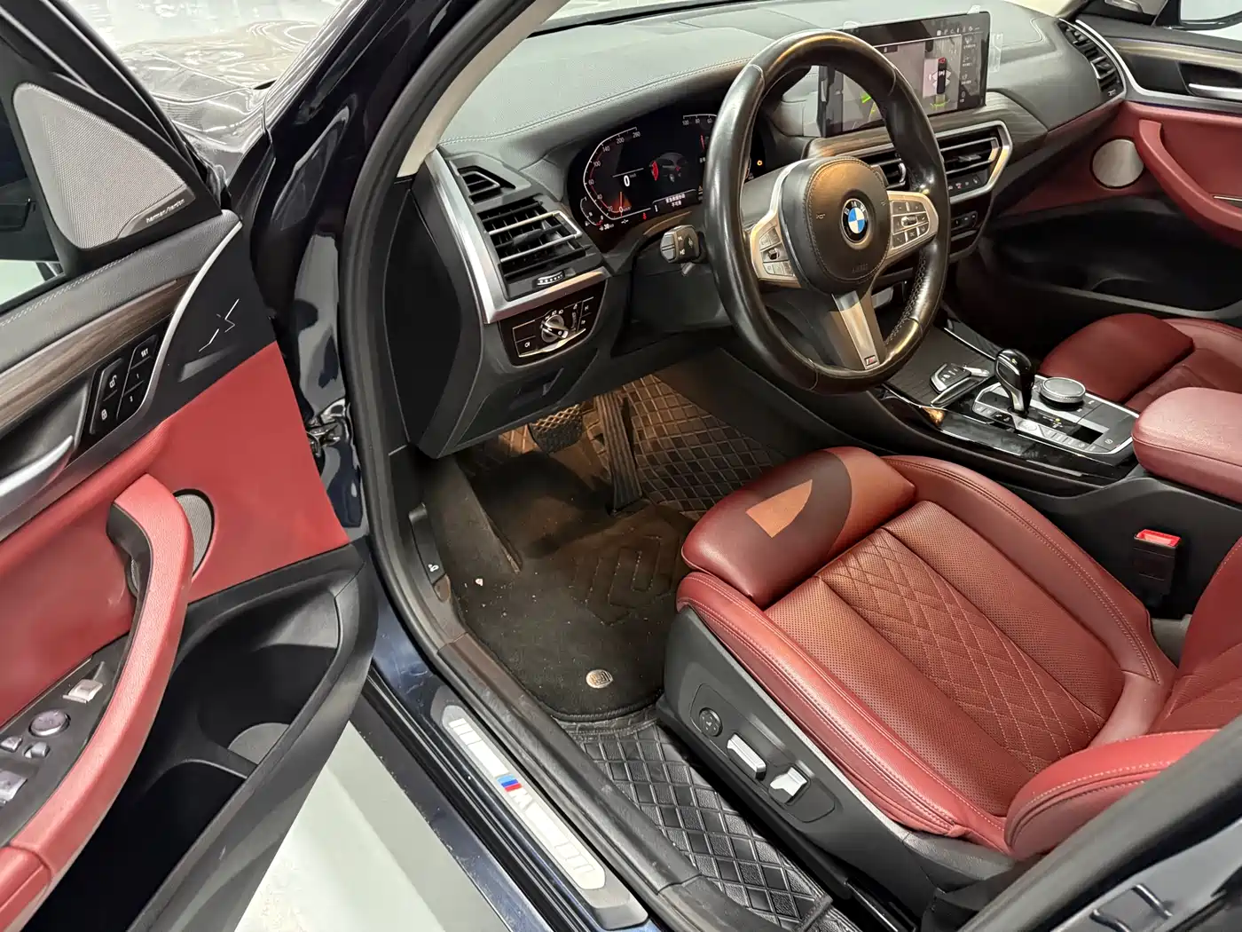 BMW X3 2022 xDrive30i Leading M Night Package фото 5