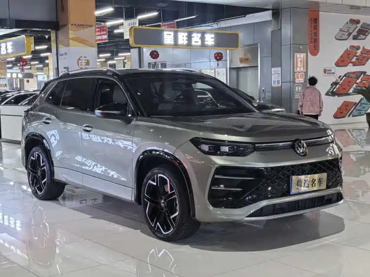 Volkswagen Tayron 2025 Model Tayron L 380TSI 4WD Luxury Easy Package фото 3