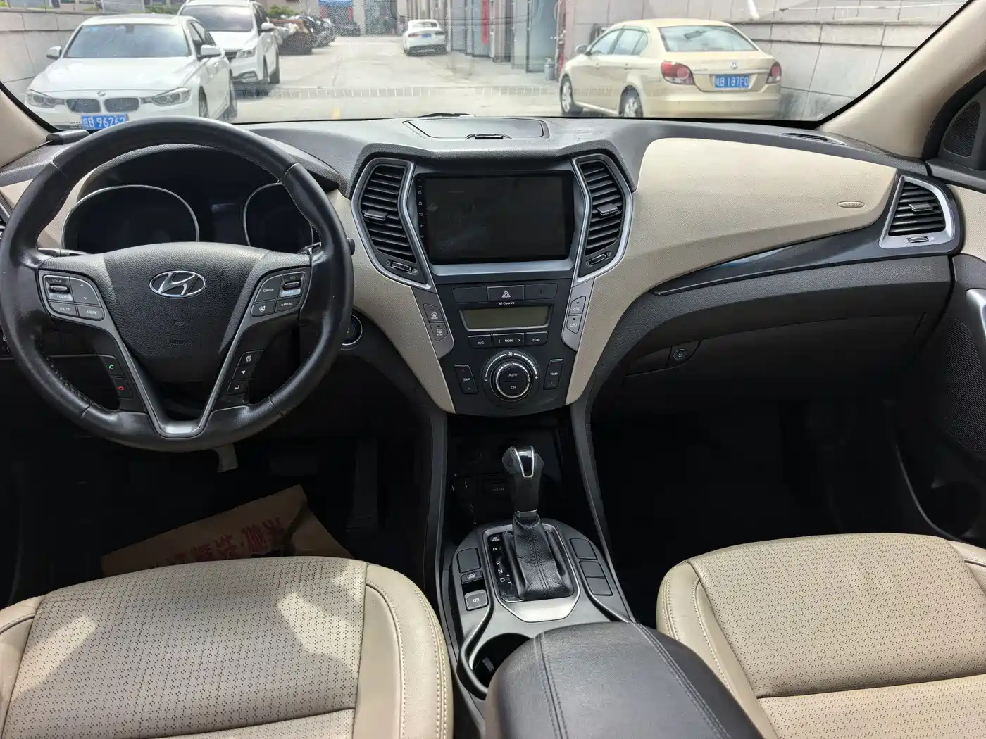 Hyundai Santa Fe 2013 Model 2.4L Automatic 2WD Smart фото 9