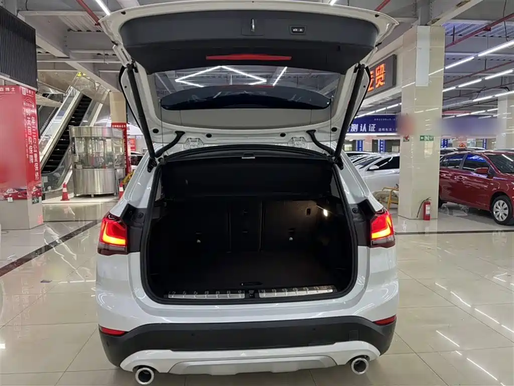 BMW X1 2021 xDrive25Li Exclusive фото 10