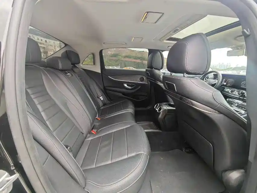 Mercedes-Benz E-Class 2017 E 200 Sport 4MATIC фото 6