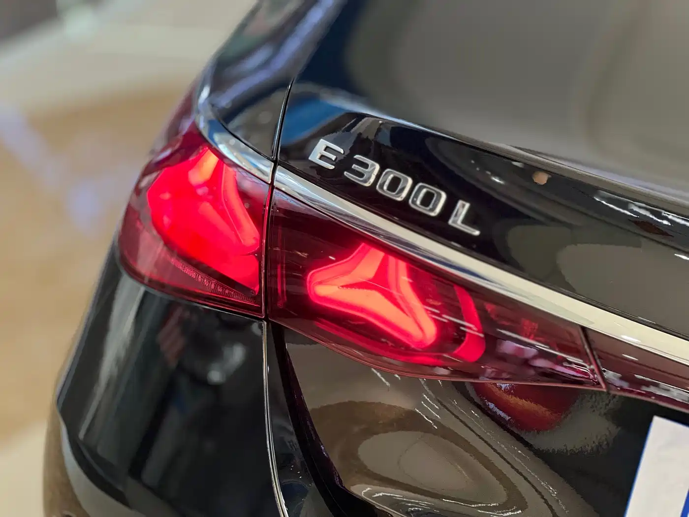 Mercedes-Benz E-Class 2025 E 300 L Fashion фото 15