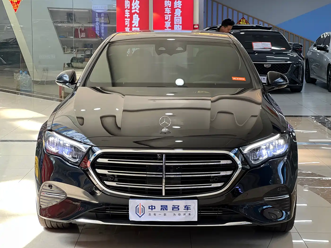 Mercedes-Benz E-Class 2025 E 300 L Fashion фото 2