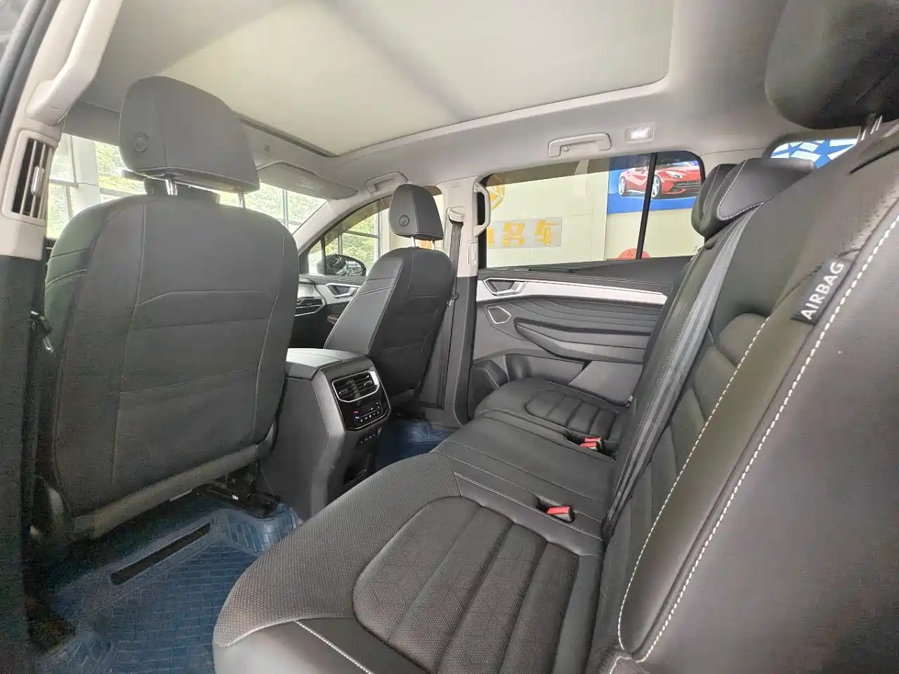 Volkswagen Talagon 2023 380TSI 4WD Luxury Pro Edition фото 8
