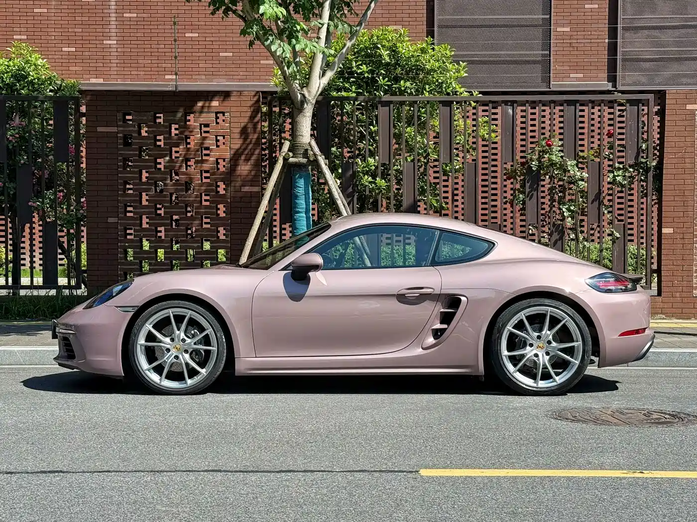 Porsche 718 2022 Cayman 2.0T фото 3