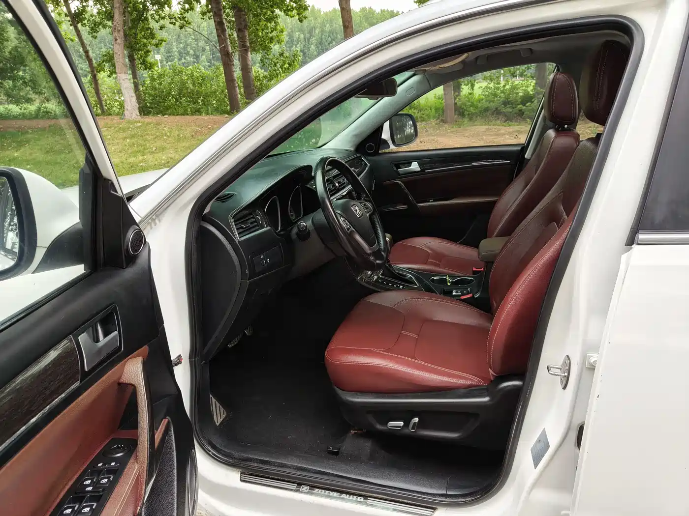 Zotye T600 2016 2016 2.0T DCT Premium
