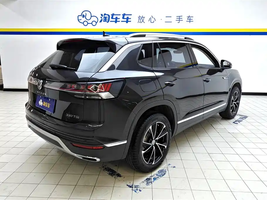 Volkswagen Tayron 2023 330TSI 2WD Luxury Plus Advanced Edition фото 3