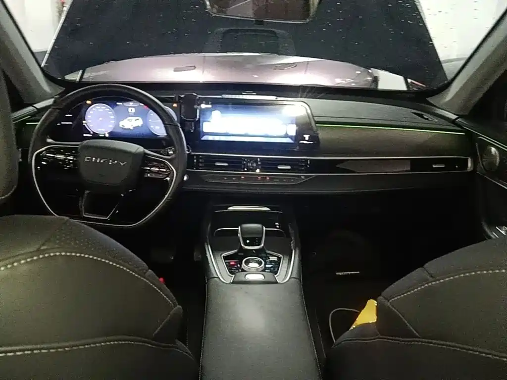 Chery Tiggo 8 PRO 2025 2025 290T 2WD Luxury Edition